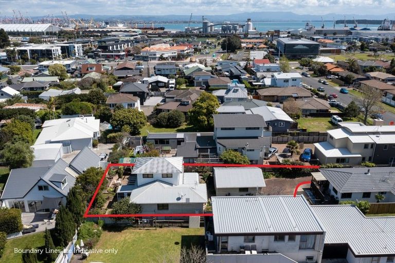 Photo of property in 18b Terrace Avenue, Mount Maunganui, 3116