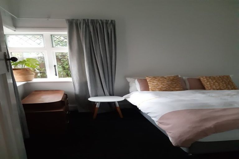 Photo of property in 45 Nottingham Street, Karori, Wellington, 6012