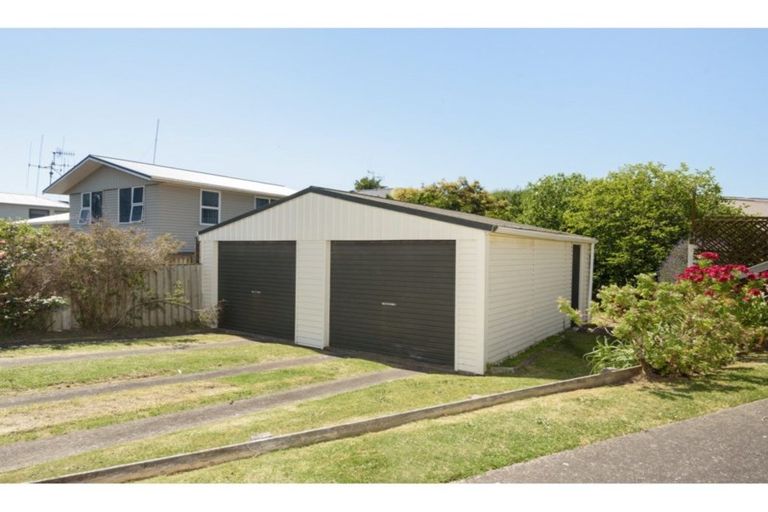Photo of property in 86 Concord Avenue, Mount Maunganui, 3116