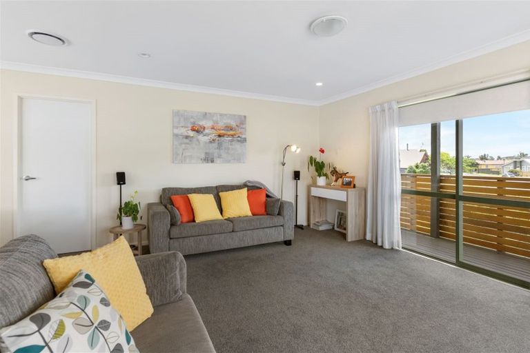 Photo of property in 3 Glenhaven Place, Te Atatu Peninsula, Auckland, 0610