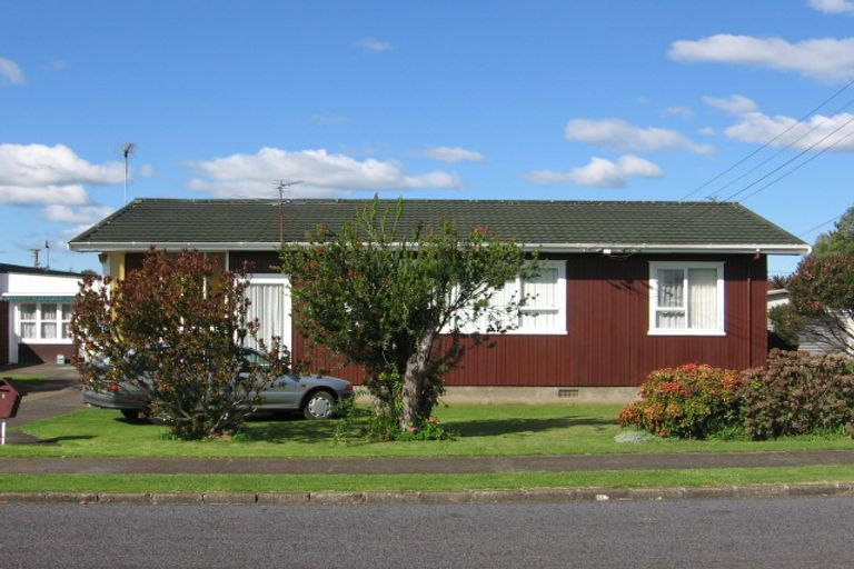 Photo of property in 8 Elizabeth Avenue, Papatoetoe, Auckland, 2025