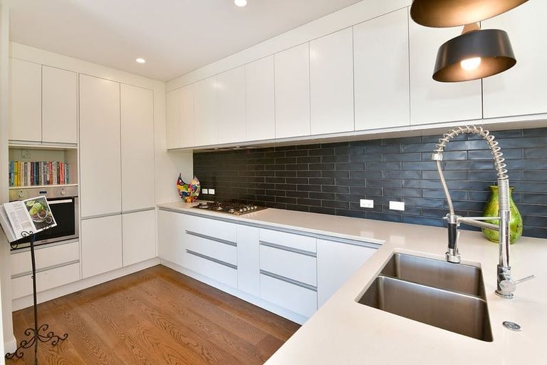 Photo of property in 9 Ariel Place, Snells Beach, 0920