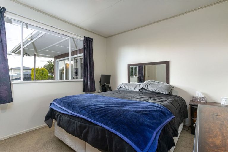 Photo of property in 39 Fergusson Street, Solway, Masterton, 5810
