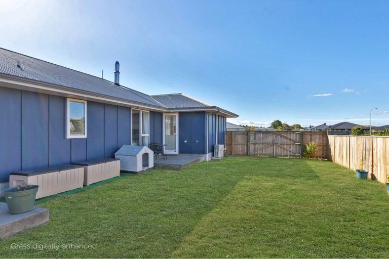 Photo of property in 2 Stoneleigh Drive, Solway, Masterton, 5810