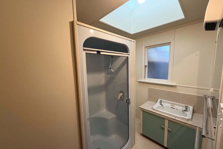 Photo of property in 64 Hawthorn Avenue, Mornington, Dunedin, 9011