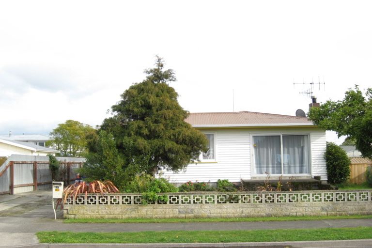 Photo of property in 15 Mcgregor Avenue, Pirimai, Napier, 4112