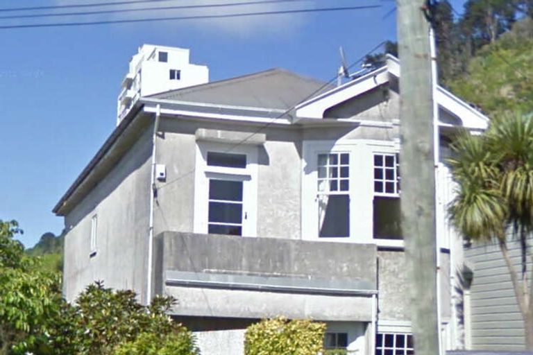 Photo of property in 15 Park Street, Thorndon, Wellington, 6011