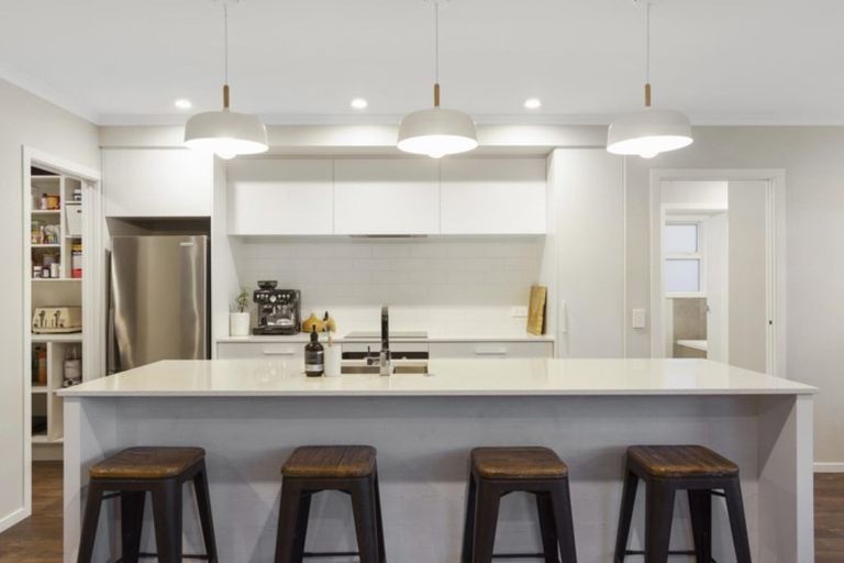 Photo of property in 11 Monaro Place, Papamoa, 3118