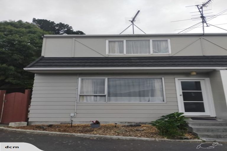 Photo of property in 264p Grounsell Crescent, Belmont, Lower Hutt, 5010