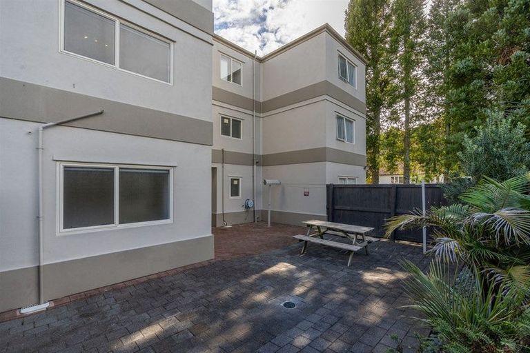 Photo of property in 29b Opoia Road, Hamilton East, Hamilton, 3216