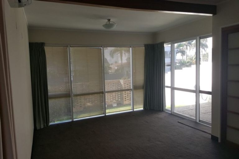 Photo of property in 2/78 Kitchener Road, Milford, Auckland, 0620