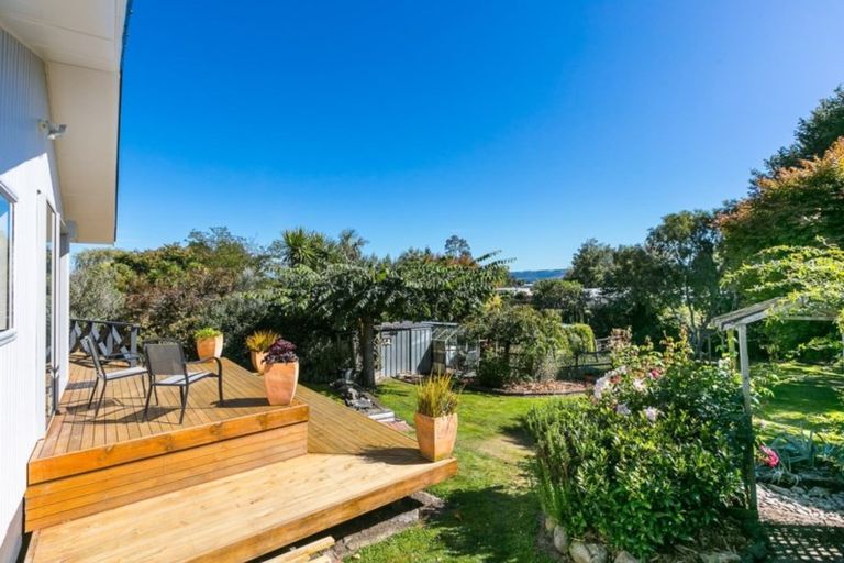 Photo of property in 15 Soper Road, Mosgiel, 9024