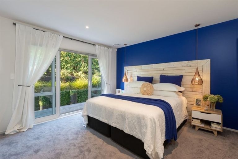 Photo of property in 14 Kahu Close, Orewa, 0931