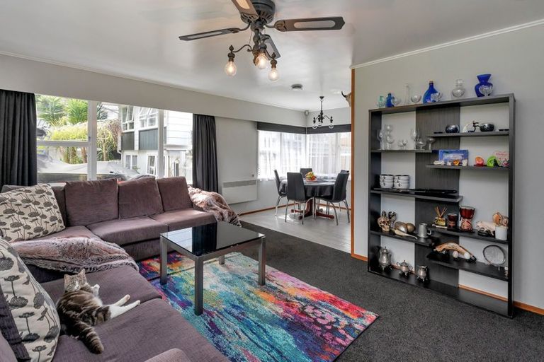 Photo of property in 18 Parkland Crescent, Te Kamo, Whangarei, 0112