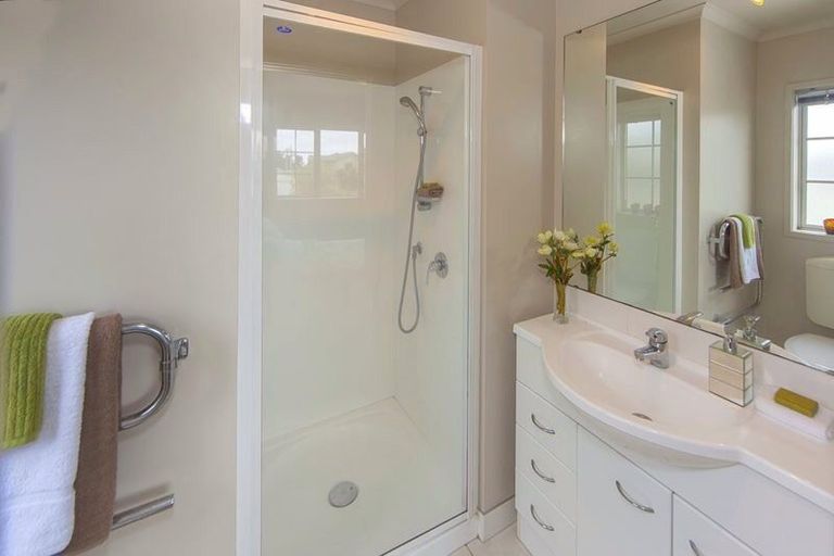 Photo of property in 23 Mulvaney Crescent, Henderson, Auckland, 0612