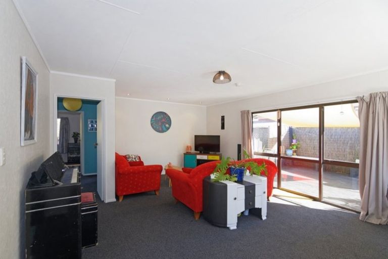 Photo of property in 2/142 Saint Vincent Street, Toi Toi, Nelson, 7010