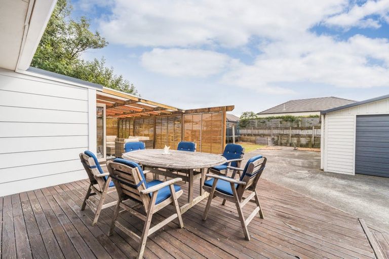 Photo of property in 25 Terry Crescent, Milson, Palmerston North, 4414