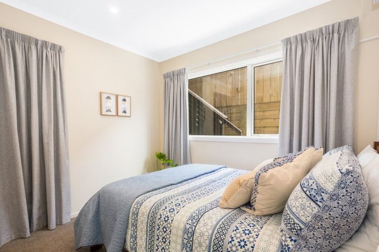 Photo of property in 120b Main Road, Titahi Bay, Porirua, 5022