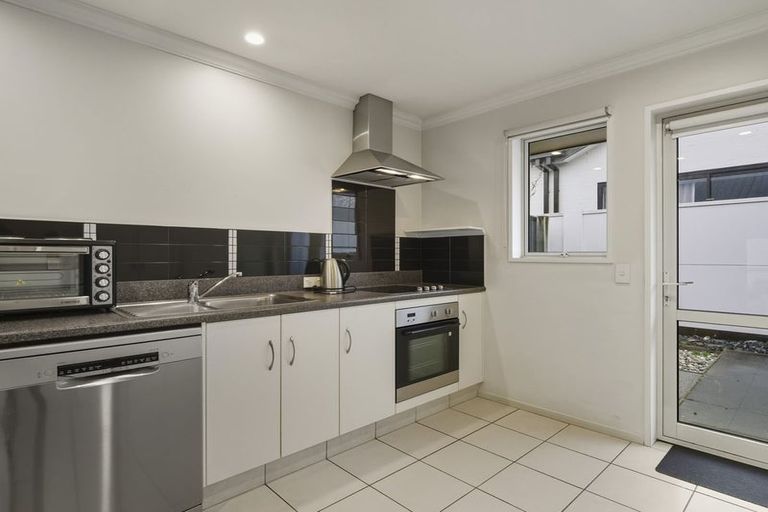 Photo of property in 3/84 Gordon Road, Mosgiel, 9024