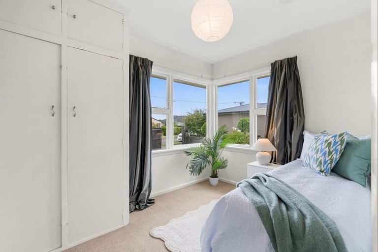 Photo of property in 37 Bourne Crescent, Papanui, Christchurch, 8053