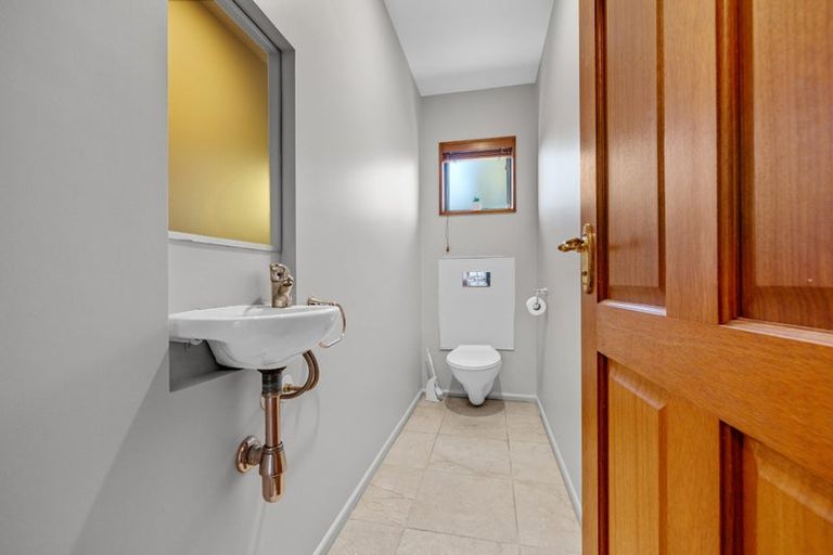 Photo of property in 128 Lake Terrace Road, Burwood, Christchurch, 8061