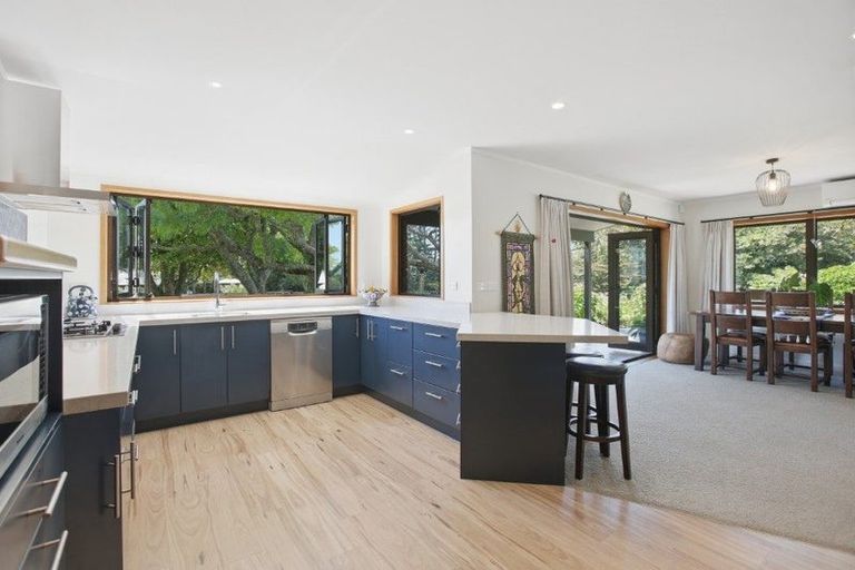 Photo of property in 17 Ridgewood Drive, Ridgewood, New Plymouth, 4371