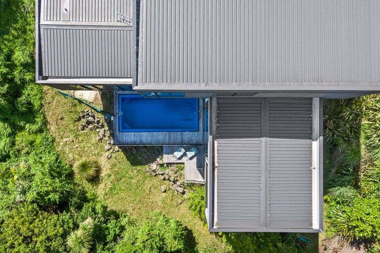 Photo of property in 61 Evelyn Road, Cockle Bay, Auckland, 2014