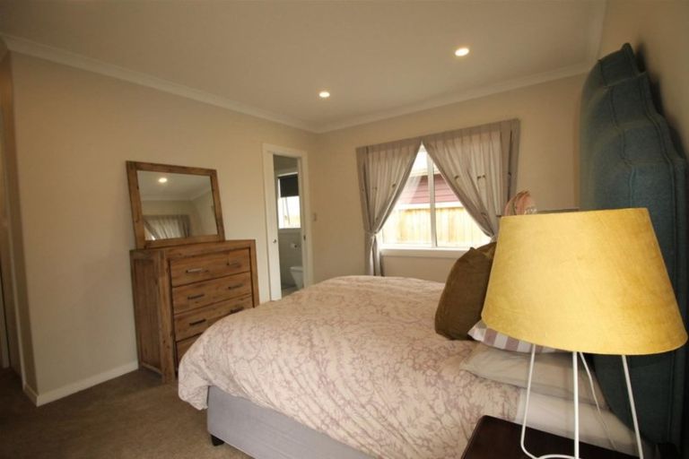 Photo of property in 12 Paso Fino Crescent, Karaka, Papakura, 2113