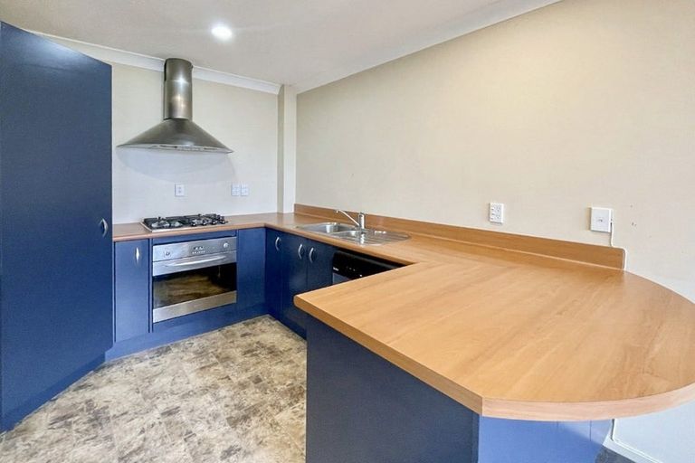 Photo of property in 13 Birkhall Grove, Strathmore Park, Wellington, 6022