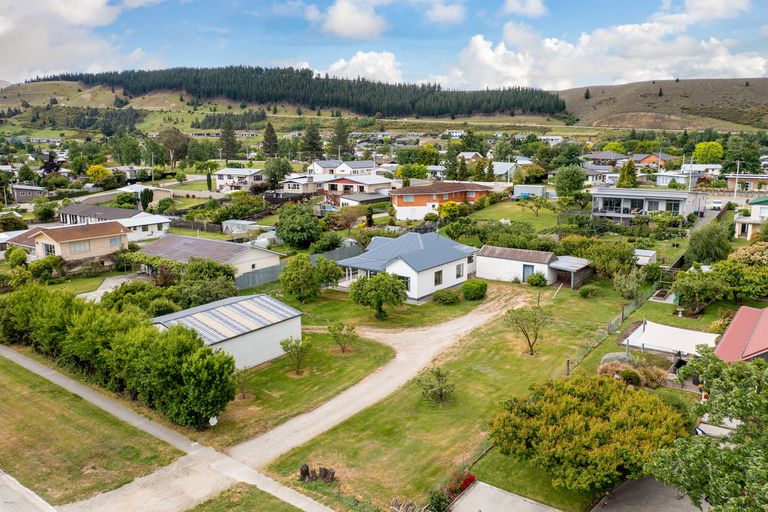 Photo of property in 122-124 Sunderland Street, Clyde, 9330