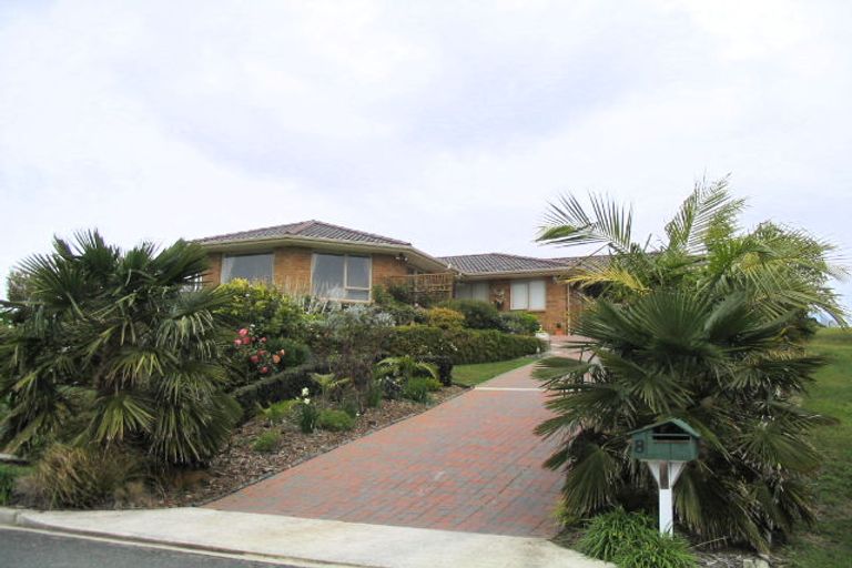 Photo of property in 8 Torsby Road, Coopers Beach, 0420