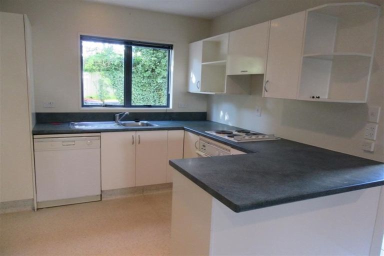 Photo of property in 4/56 London Street, Richmond, Christchurch, 8013