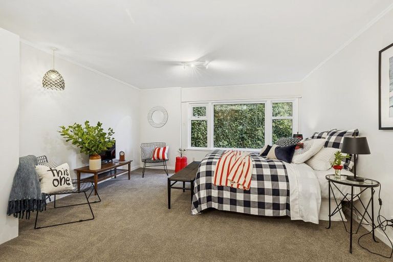 Photo of property in 3 Puketiro Avenue, Northland, Wellington, 6012