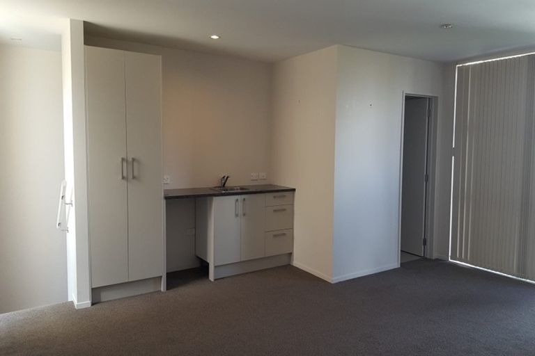 Photo of property in 39 Popokatea Drive, Takanini, 2112