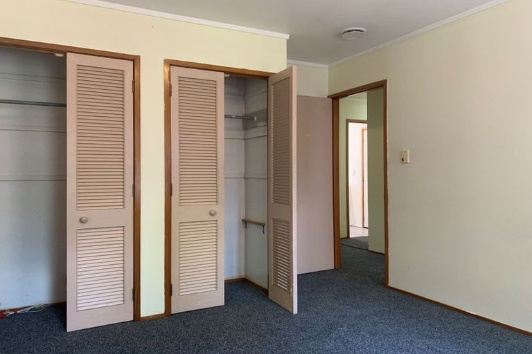 Photo of property in 4/20 Reid Road, New Lynn, Auckland, 0600