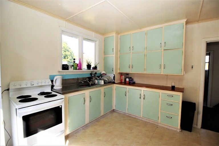 Photo of property in 34 Bowen Street, Woodville, 4920