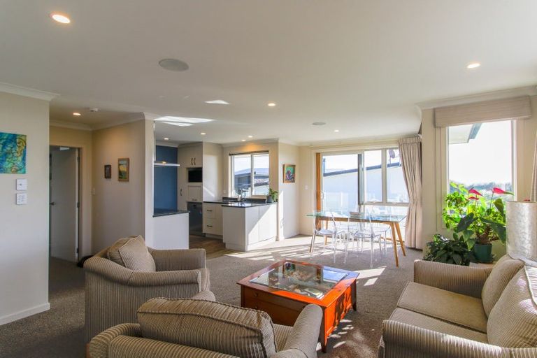 Photo of property in 6 Marine Parade South, Foxton Beach, Foxton, 4815