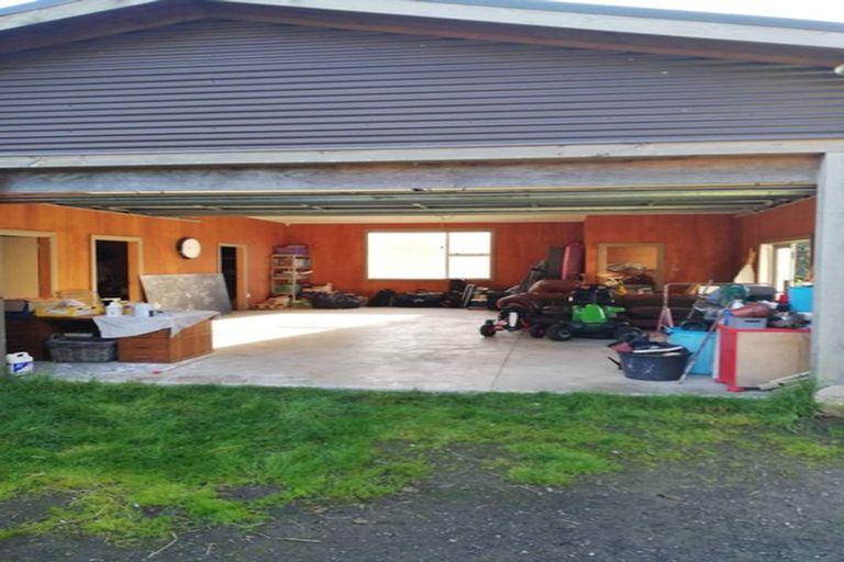 Photo of property in 420 Whitemans Valley Road, Whitemans Valley, Upper Hutt, 5371