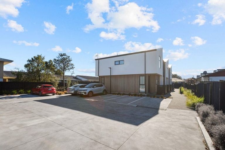 Photo of property in 5/427 Worcester Street, Linwood, Christchurch, 8011