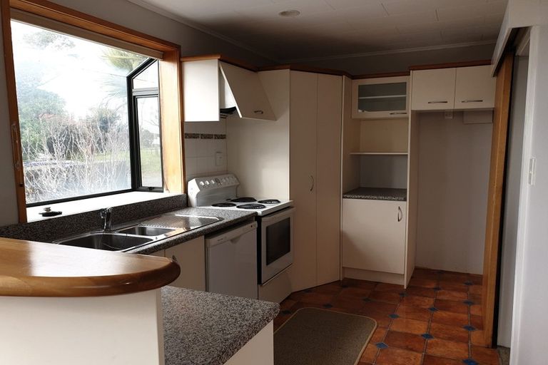 Photo of property in 41 Lomita Road, Johnsonville, Wellington, 6037