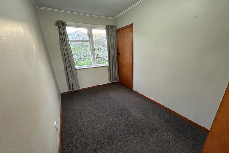 Photo of property in 67 Tremewan Street, Tawa, Wellington, 5028