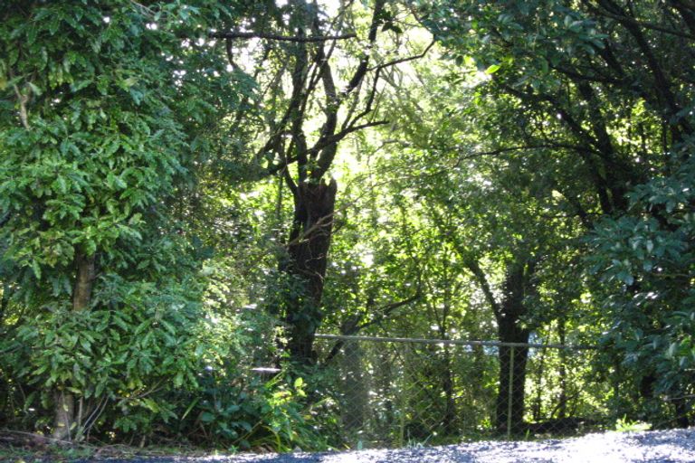 Photo of property in 10 Crescent Street, Purakaunui, Port Chalmers, 9081