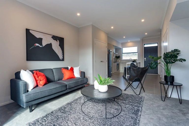 Photo of property in 12 Kapia Road, Westgate, Auckland, 0614