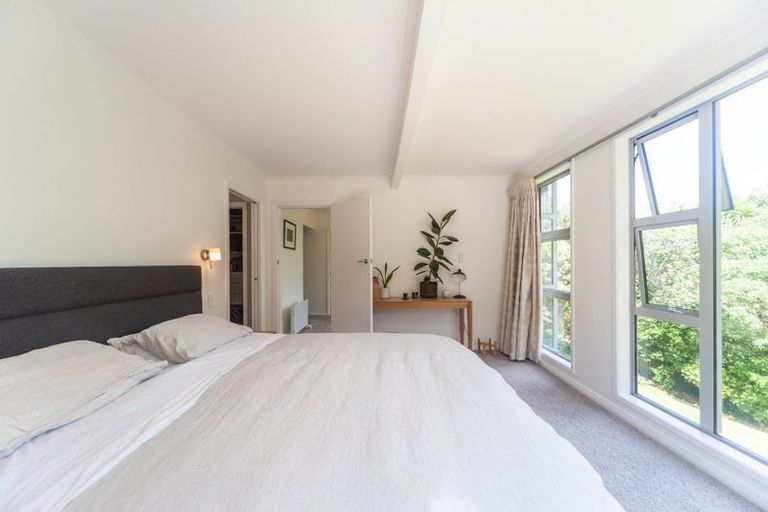 Photo of property in 21 Nevay Road, Miramar, Wellington, 6022