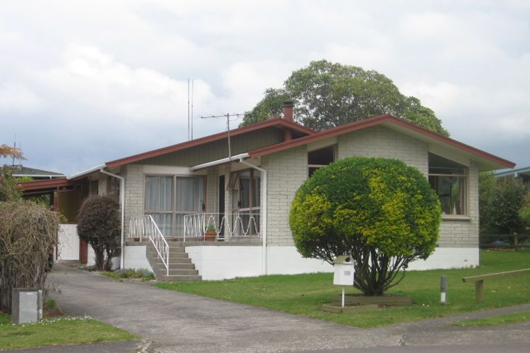 Photo of property in 20 Hapi Street, Pomare, Rotorua, 3015
