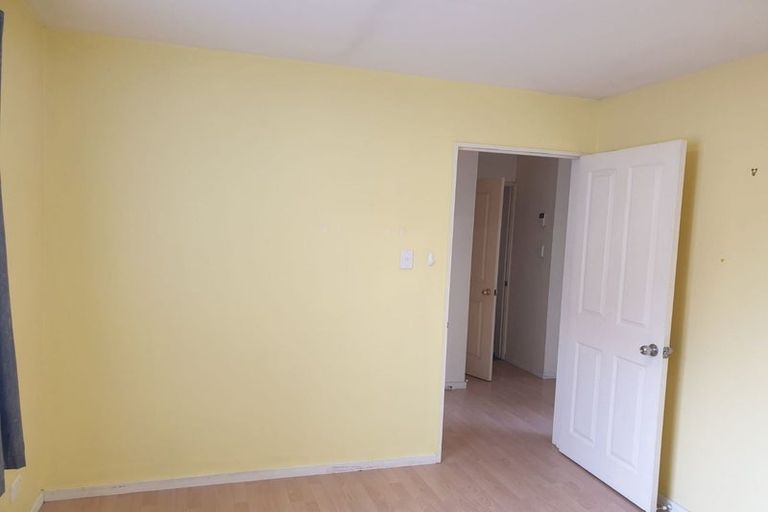 Photo of property in 1 Roche Avenue, Upper Riccarton, Christchurch, 8041