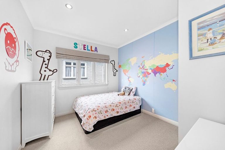 Photo of property in 40a Formby Avenue, Point Chevalier, Auckland, 1022