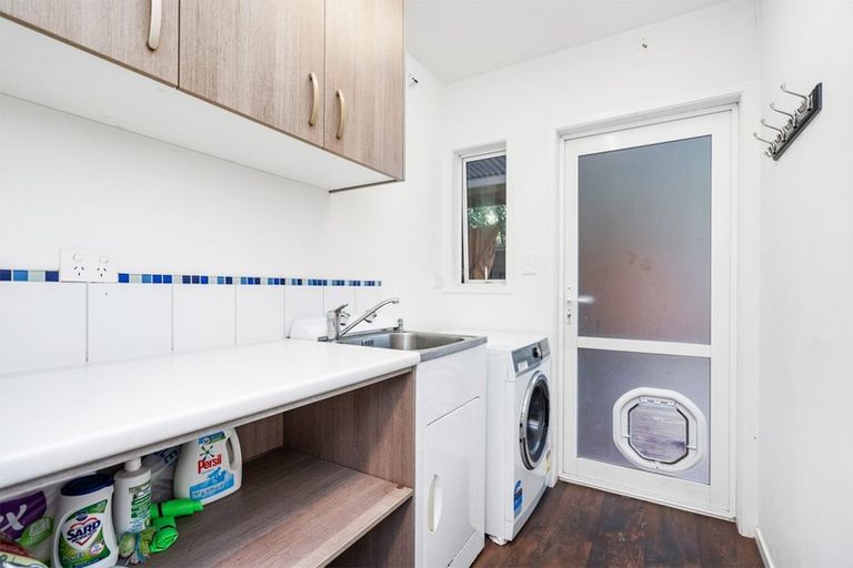 Photo of property in 25 Papaka Road, Ngunguru, Whangarei, 0173