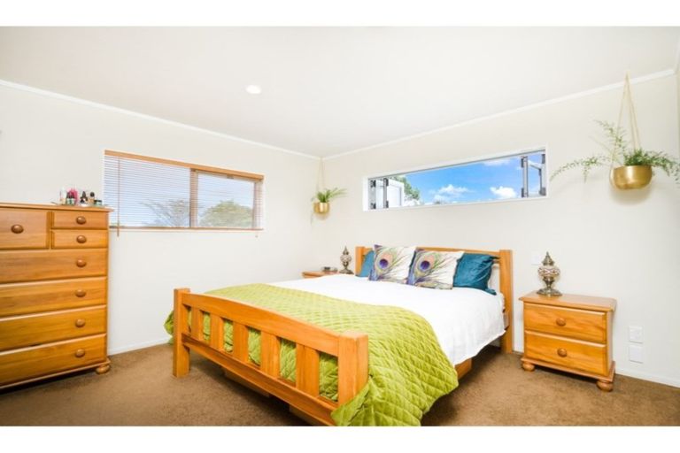 Photo of property in 43 Mcentee Road, Waitakere, Auckland, 0816