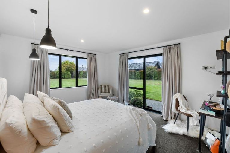 Photo of property in 59 Jacks Drive, West Melton, 7618